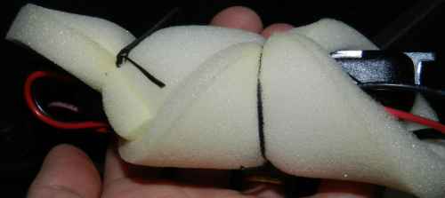 Proteção de espuma para crossover porta dianteira