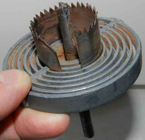 Serra-copo ajustável