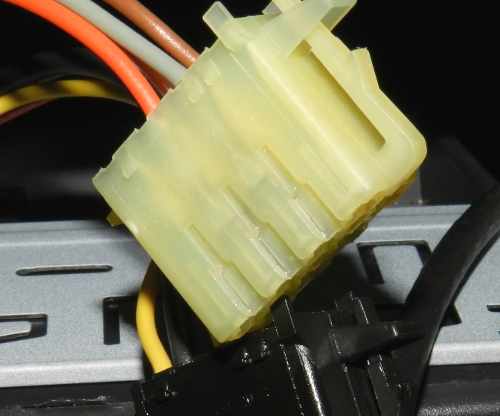 Conector original Logan