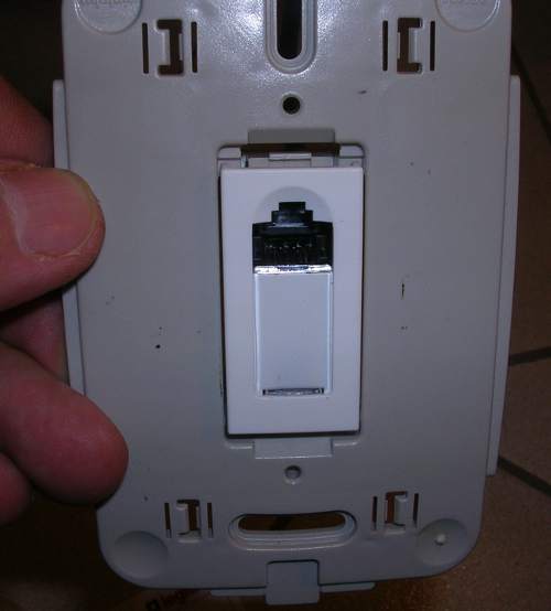 Tomada RJ45 - Montada no suporte