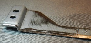 Fig18-DSCN3876 Figura 18 – Detalhe da parte superior do braço esquerdo, após a modificação.