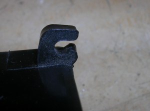 Figura 2 - Segundo encaixe da aba, ainda intacto.