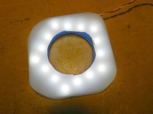 Figura 13 – Folha de poliéster sobre os LEDs I.