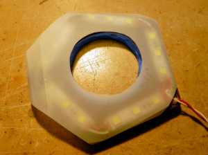 Figura 27 – Folha de poliéster já colocada sobre os LEDs.