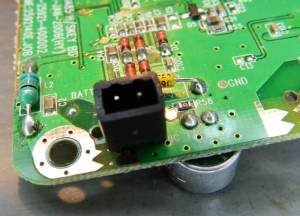 Figura 9 – Placa com o conector da bateria recolocado.