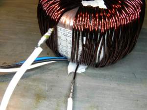 Figura 30 – Soldagem dos fios do enrolamento de 34V.