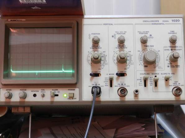 Figura 98 – Oscilograma 400Hz, com capacitor.