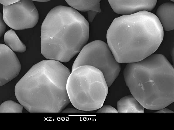 Figura 36 – Partículas de fósforo vistas por microscópio eletrônico. Fonte: Luming Group [112].