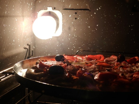 Figura 113 – Lâmpada incandescente de forno a gás, observe a utilidade!