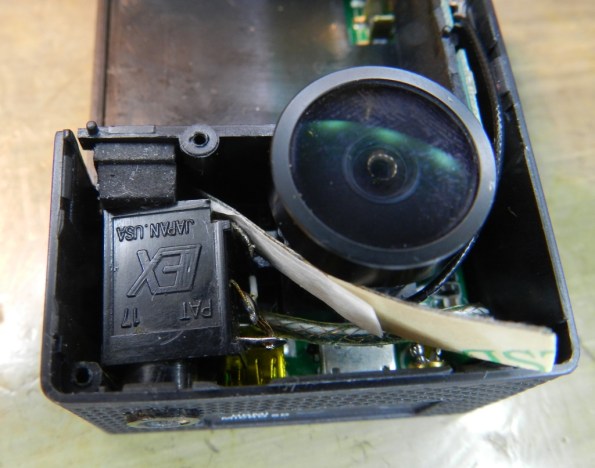 Figura 21 – Calço inserido na câmera.