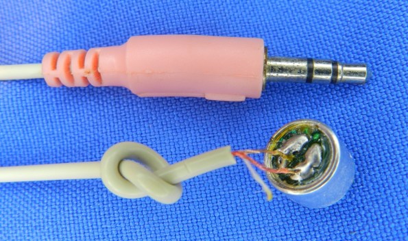 Figura 40 – Extremidades do cabo de microfone.