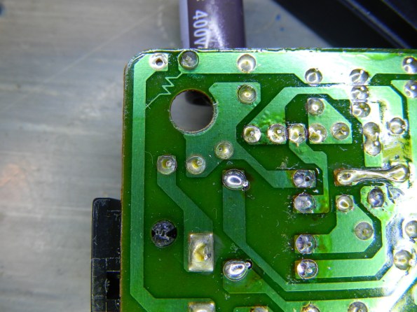 Figura 10 – Verso da placa, com D1 ainda montado.